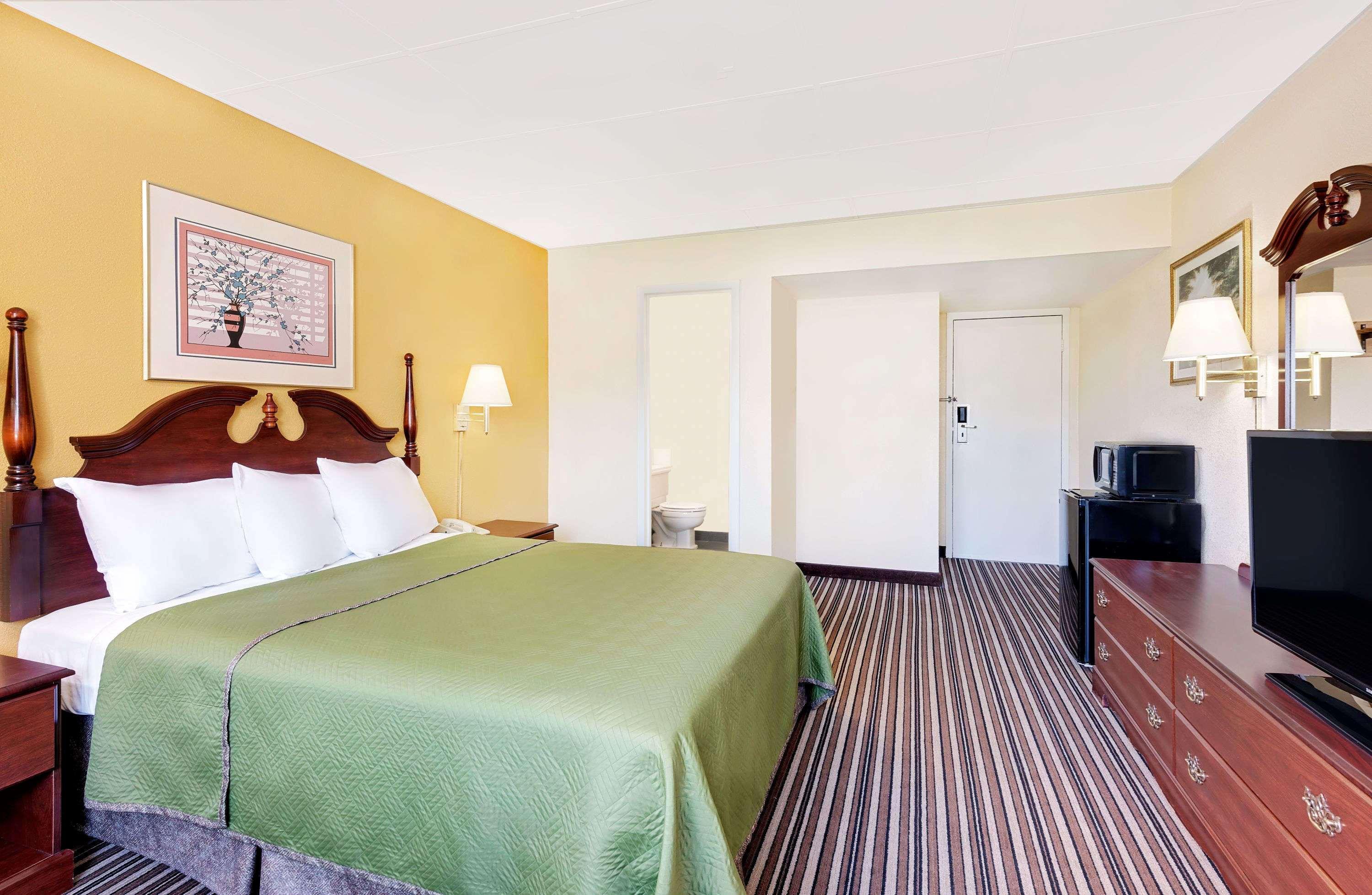 Travelodge By Wyndham Chambersburg Eksteriør bilde