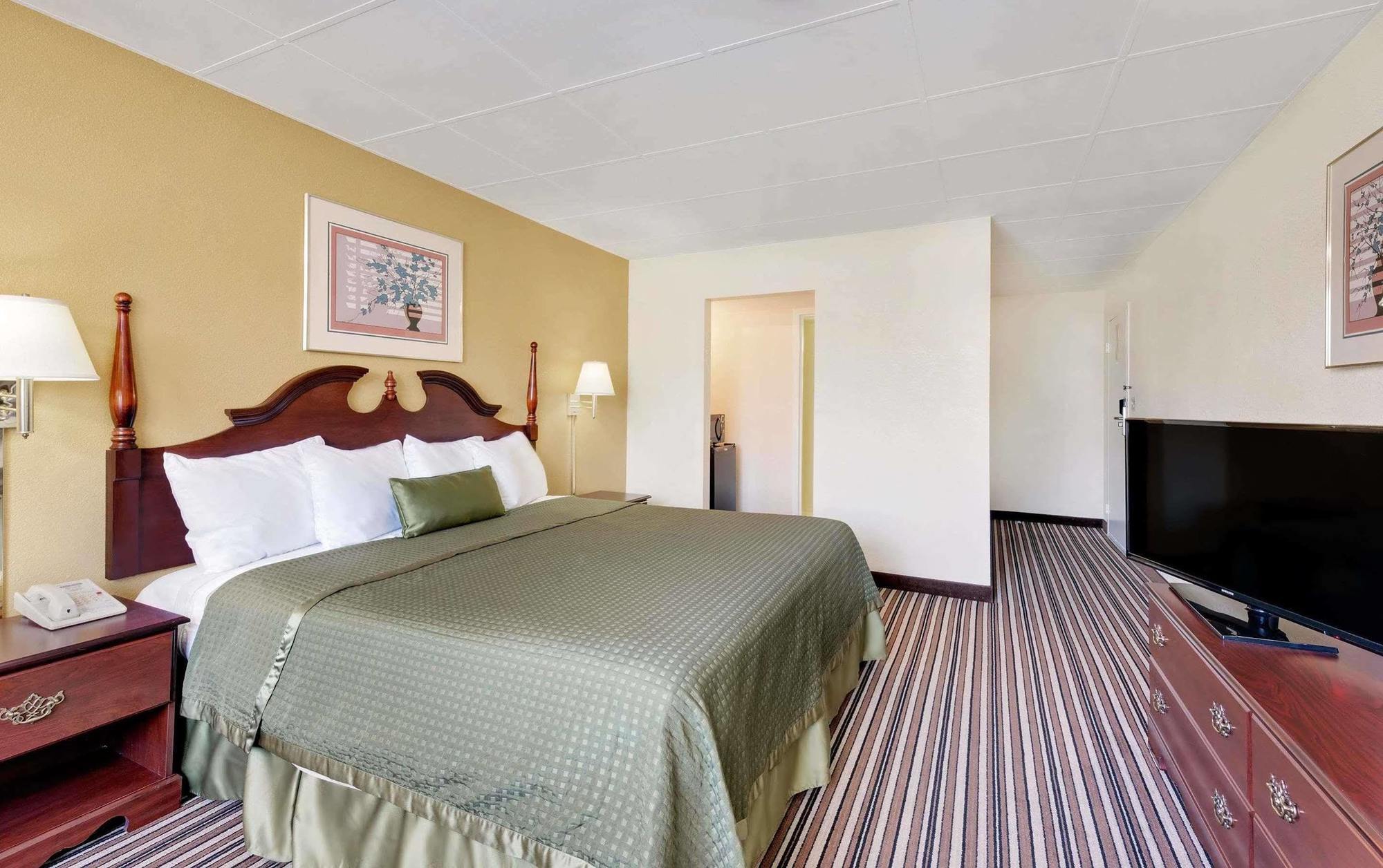 Travelodge By Wyndham Chambersburg Eksteriør bilde